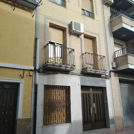 Alojamiento Casa De Pueblo Caudete Bagian luar foto