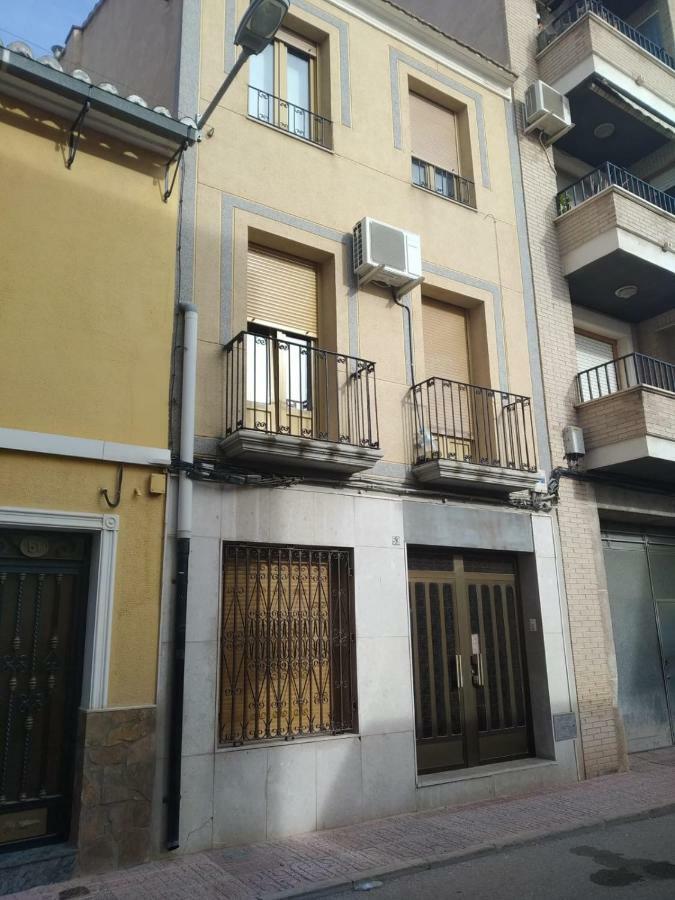 Alojamiento Casa De Pueblo Caudete Bagian luar foto